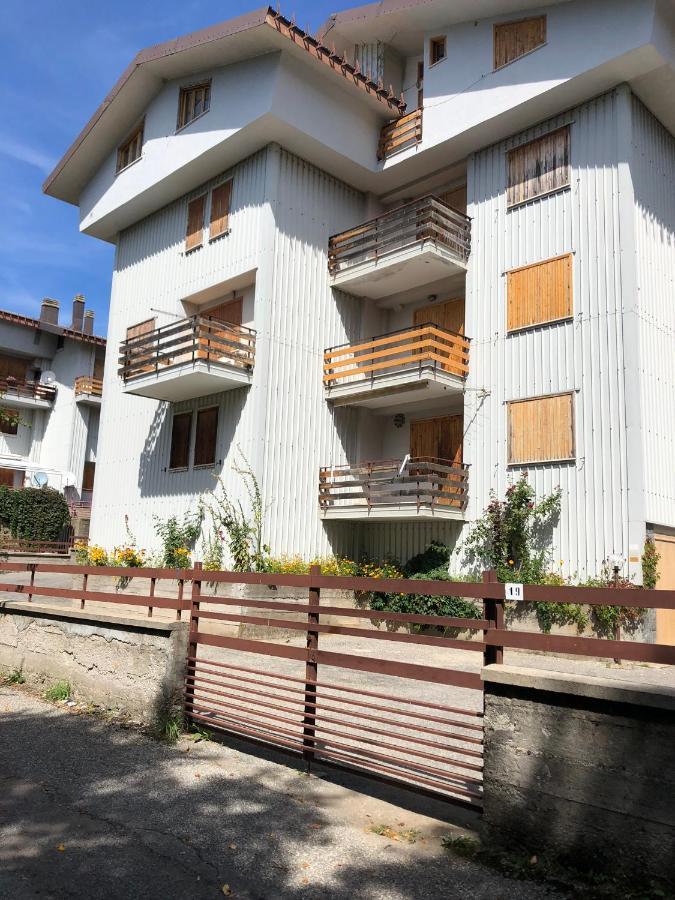 Appartamento Mansarda Camiigliatello Camigliatello Silano Esterno foto